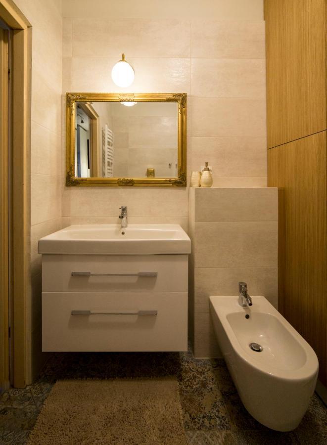 Wspanialy, Stylowy Apartament W Sercu Starego Miasta Cracovia Esterno foto